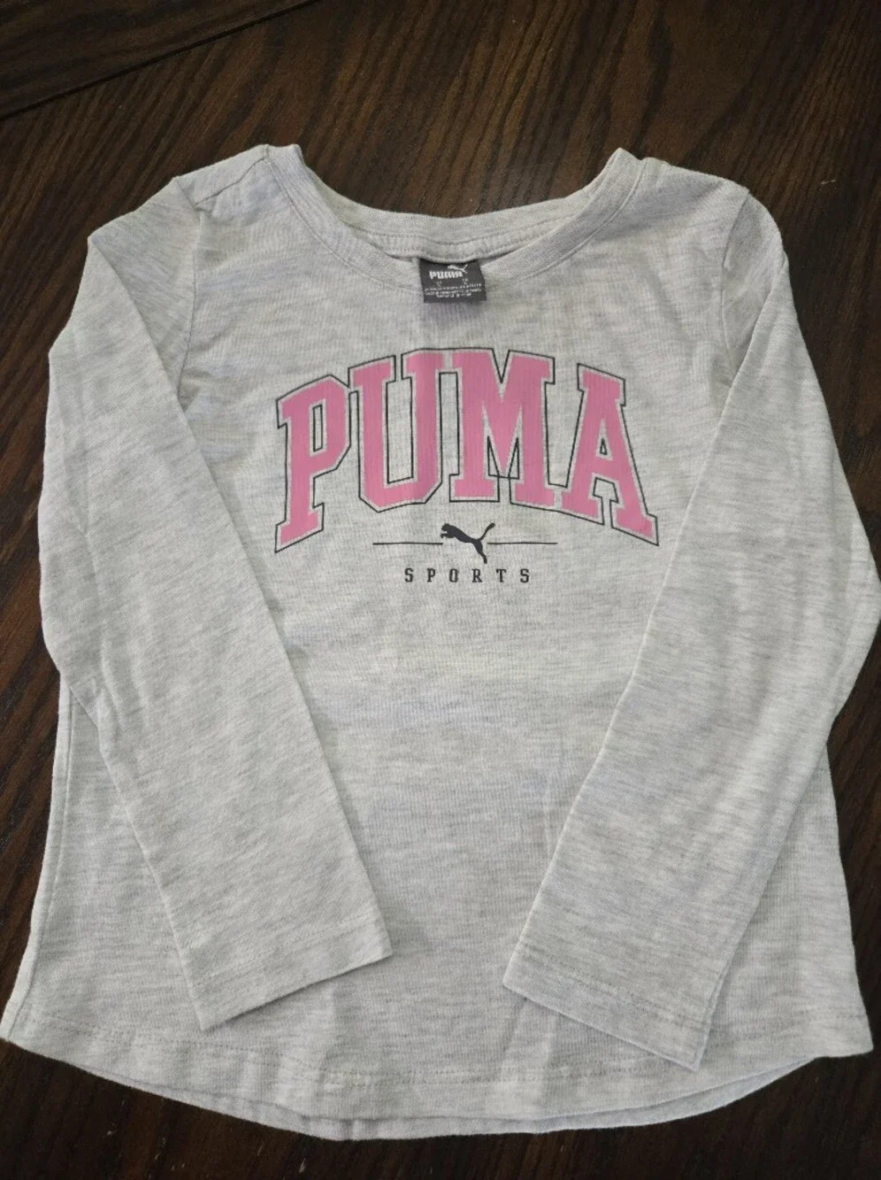 PUMA Light Gray Top & Navy Leggings with Pink Logo - Picture 2 of 7